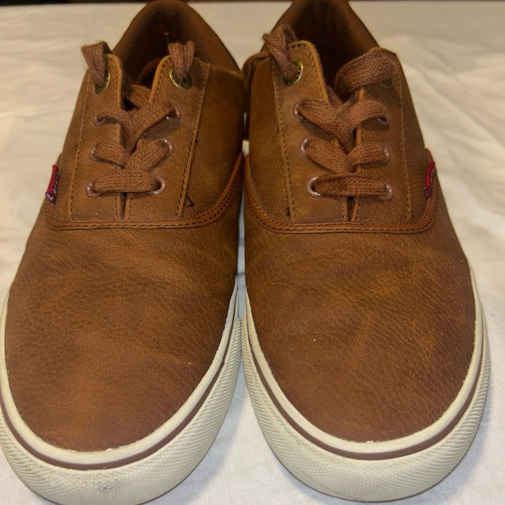 Levi shoes 9.5